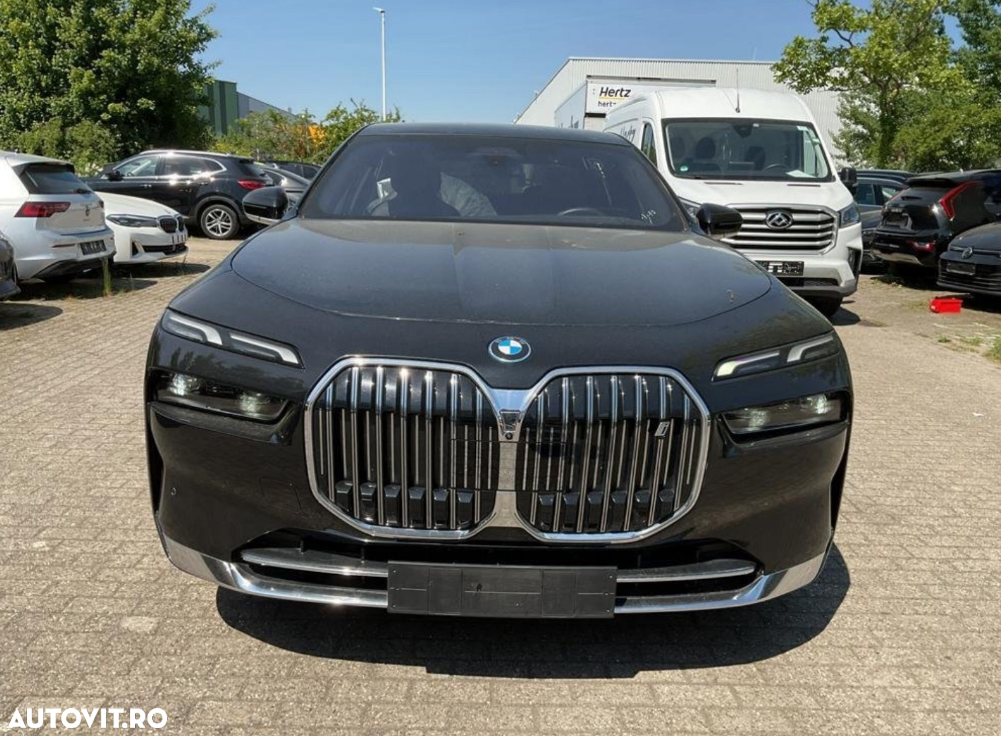 BMW i7 xDrive60 - 9