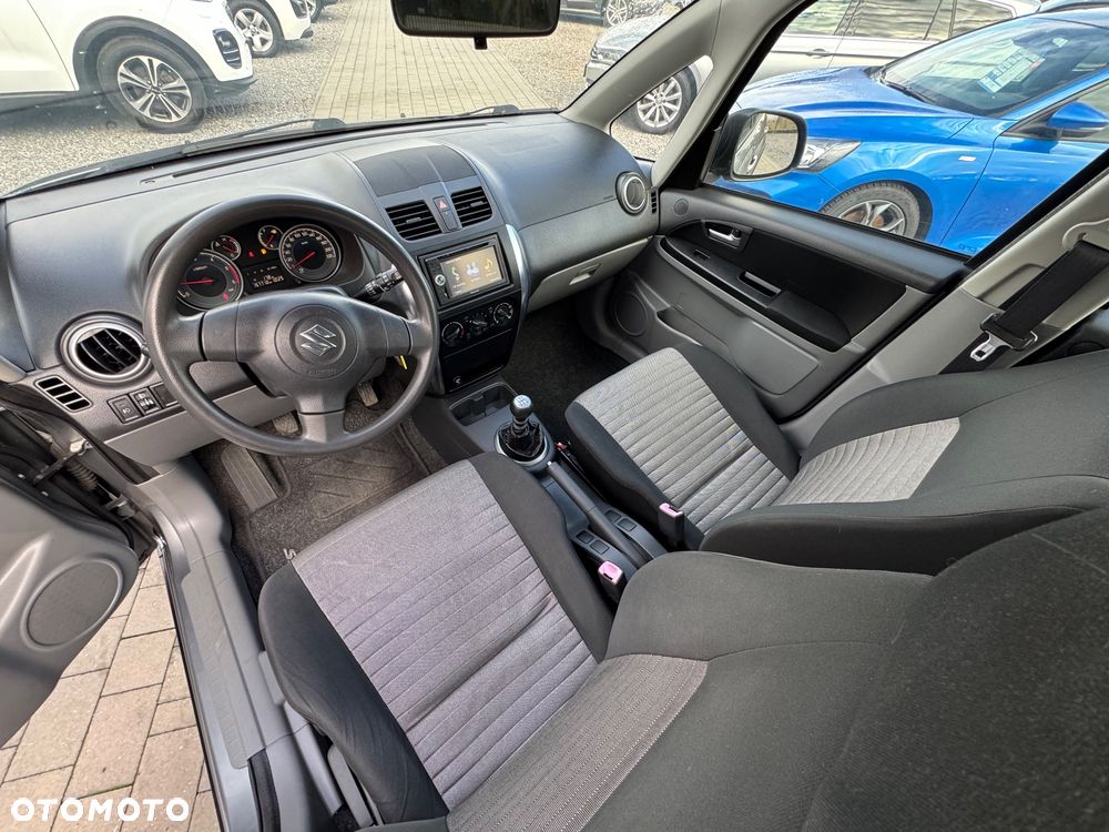 Suzuki SX4 1.6 DDiS Comfort - 14