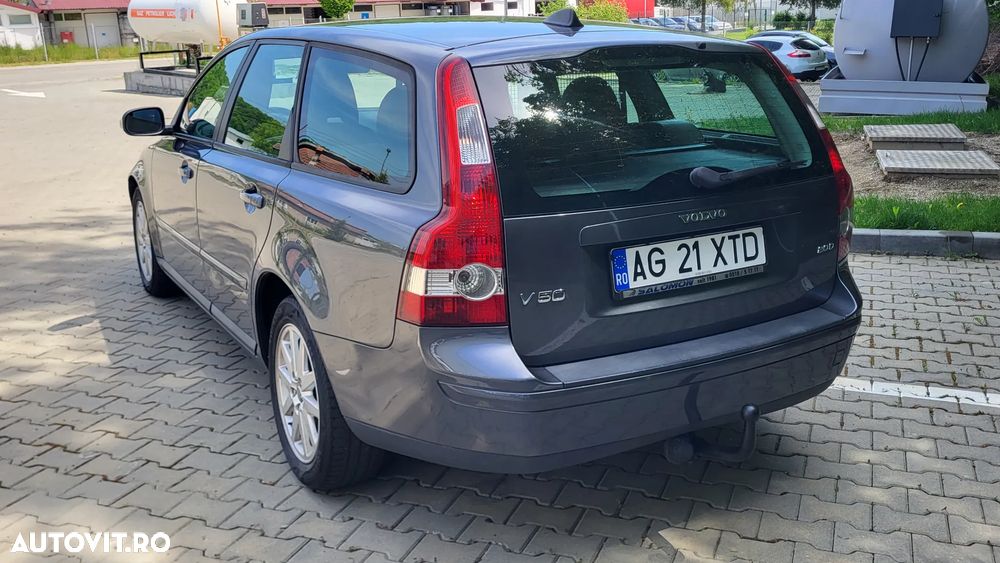 Volvo V50 - 3