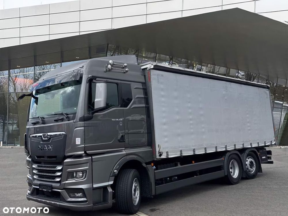 MAN TGX 18.430 XLX firana 7,40 - 5