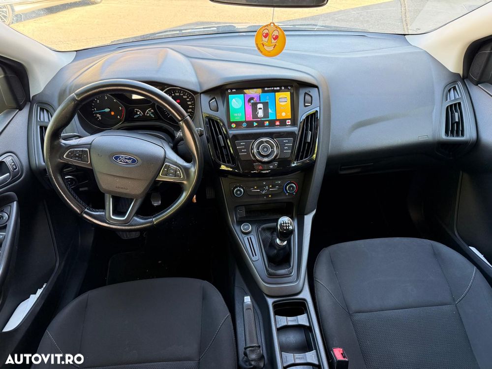 Ford Focus 1.5 TDCi Trend - 9