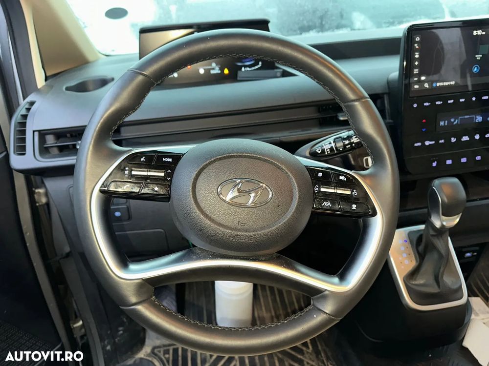 Hyundai Staria 2.2 CRDi Allrad Trend - 11