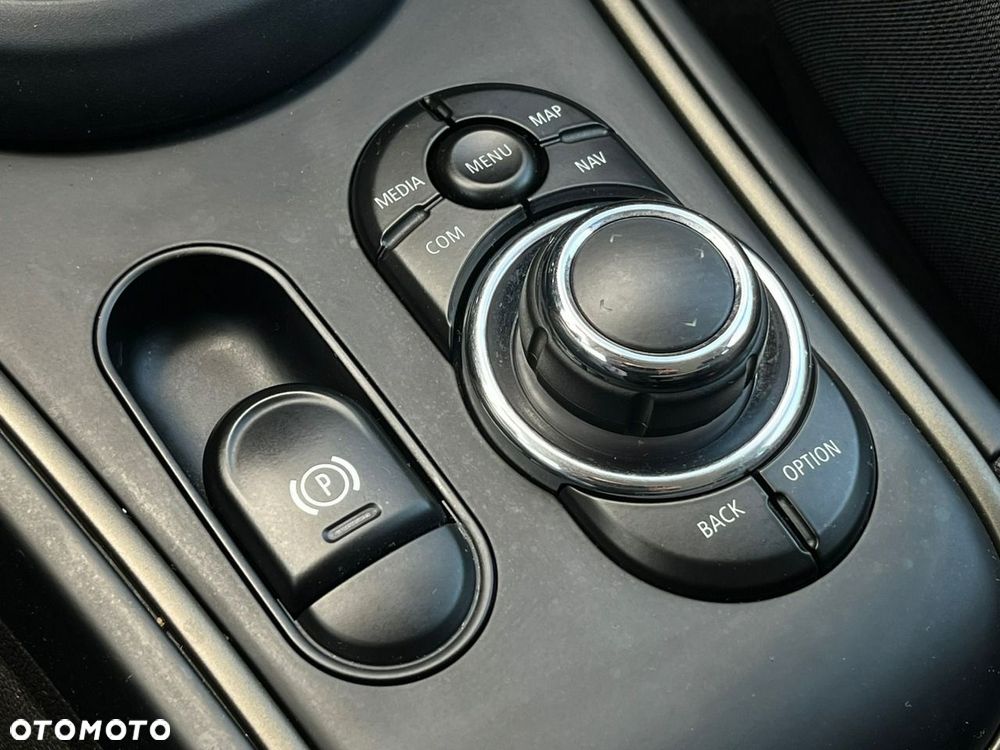 MINI Countryman Cooper S E All4 - 24