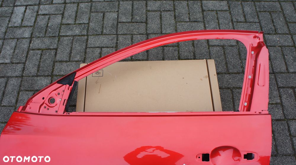 PRZEDNIE LEWE DRZWI RENAULT AUSTRAL - 2