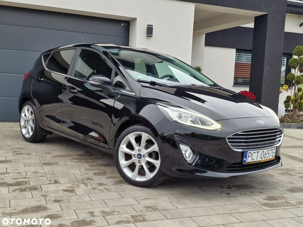 Ford Fiesta - 2