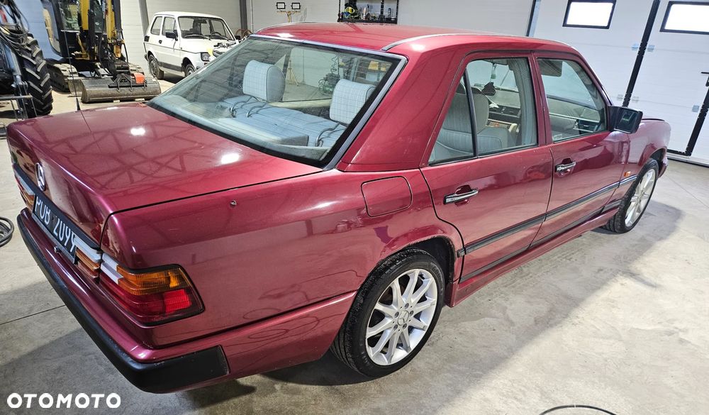 Mercedes-Benz W124 (1984-1993) - 6