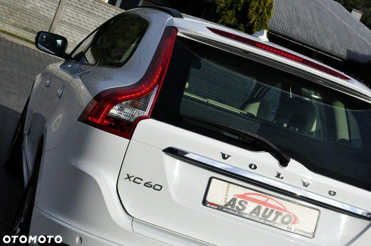 Volvo XC 60 D4 Drive-E Momentum - 34