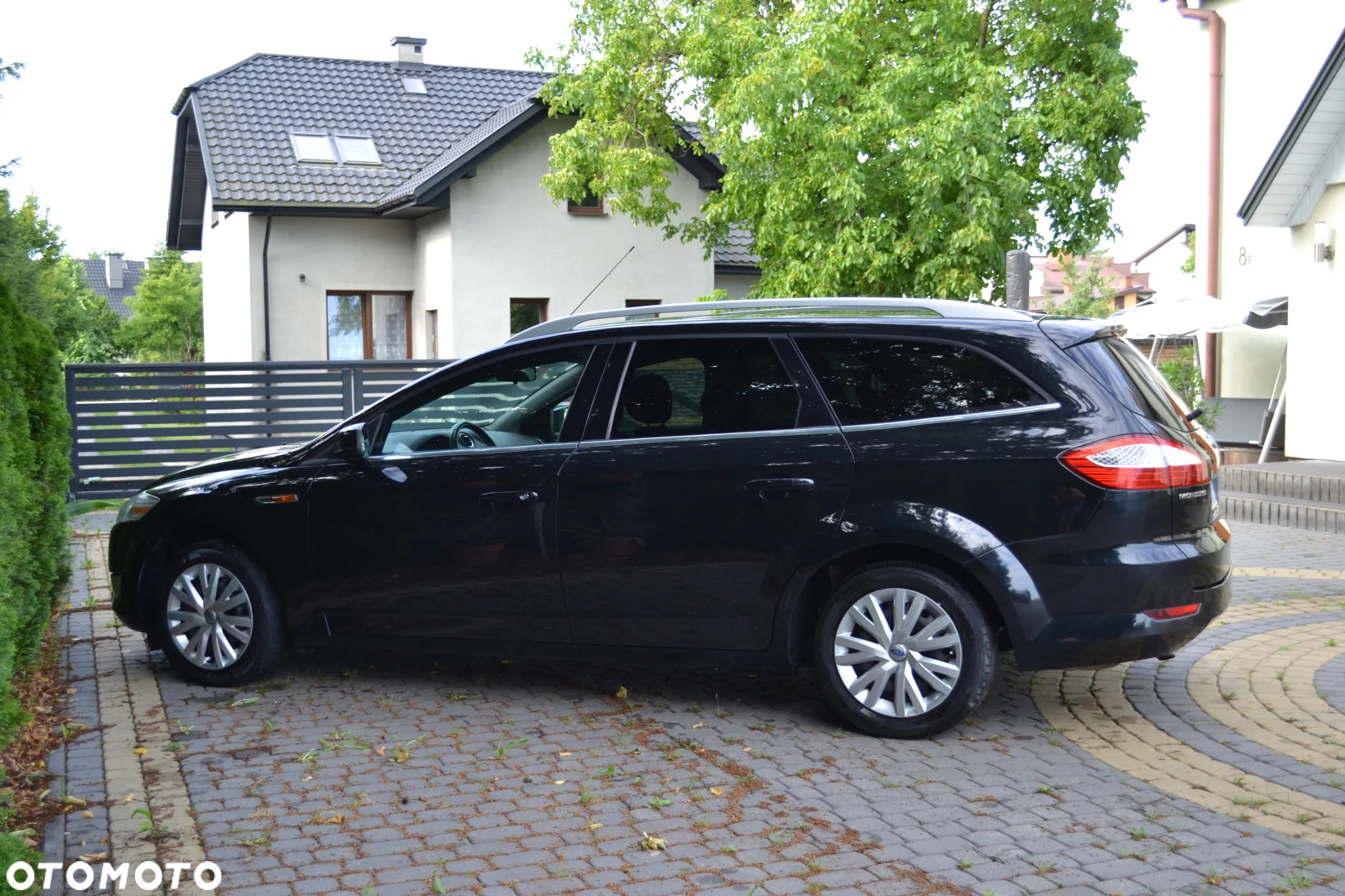 Ford Mondeo 1.6 Ambiente - 12