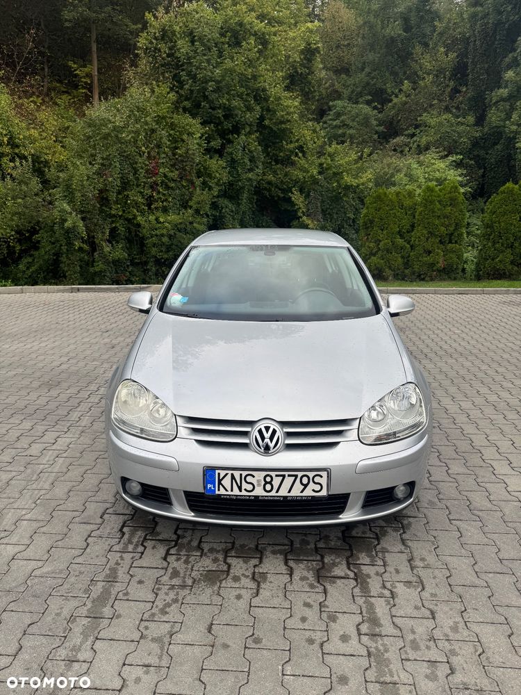 Volkswagen Golf - 5