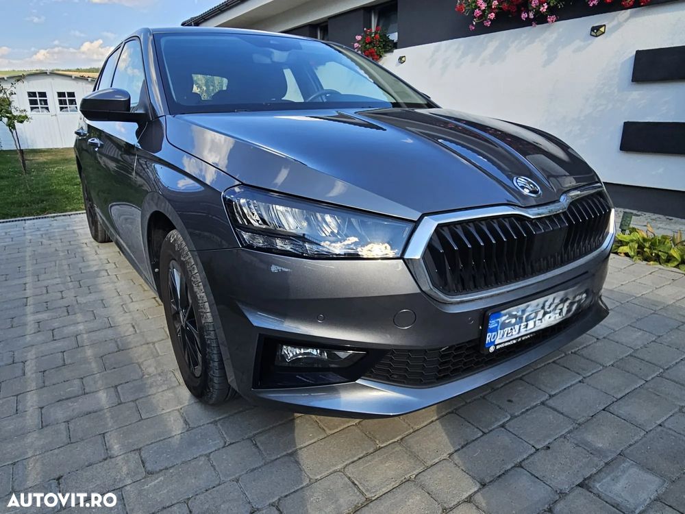Skoda Fabia 2024 photo 2
