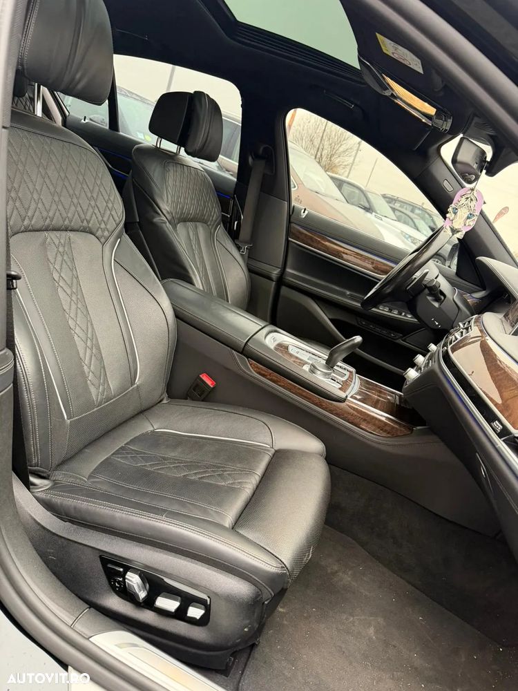 BMW Seria 7 730d xDrive - 9