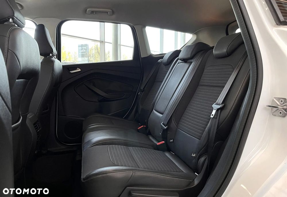 Ford Kuga 2.0 TDCi 4x2 Titanium - 22