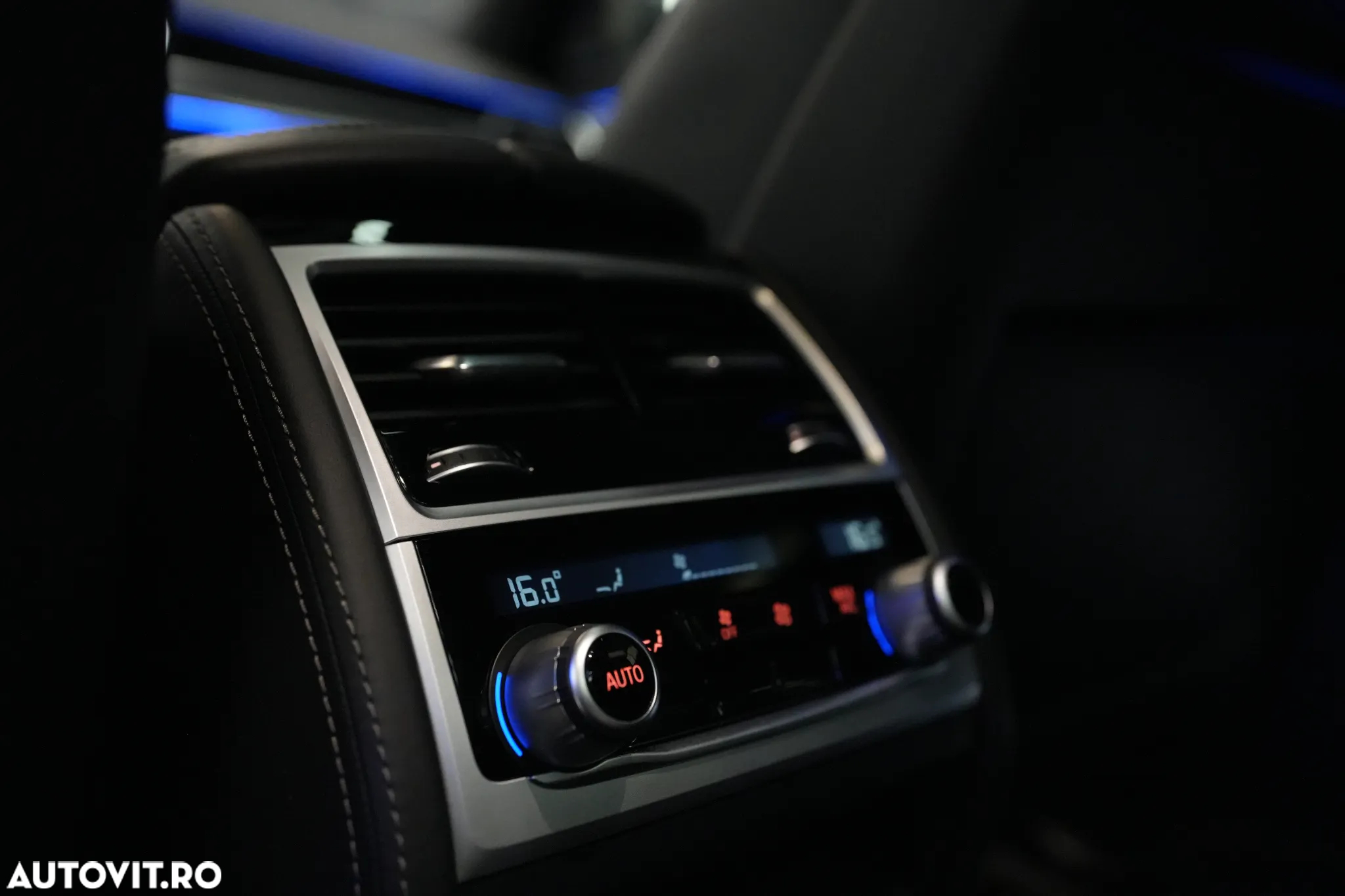 BMW Seria 7 730d - 36