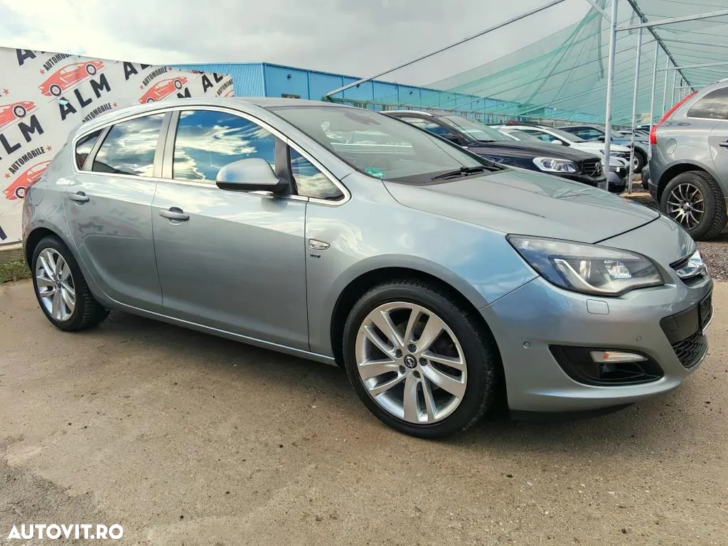 Opel Astra - 8