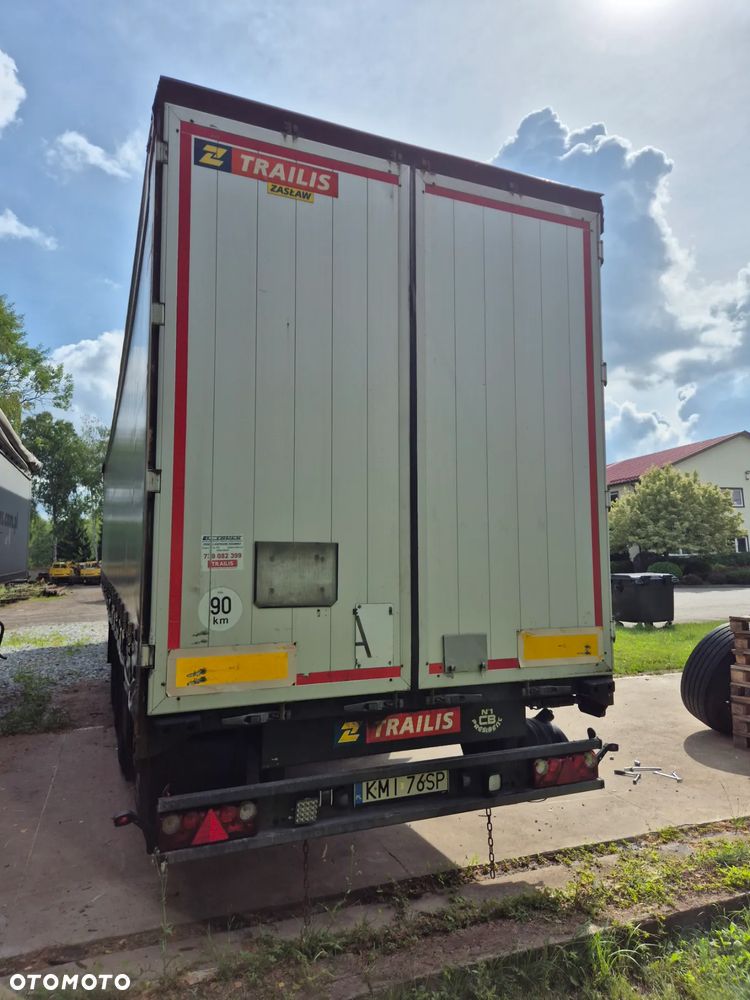 Zaslaw Trailis D651 - 12