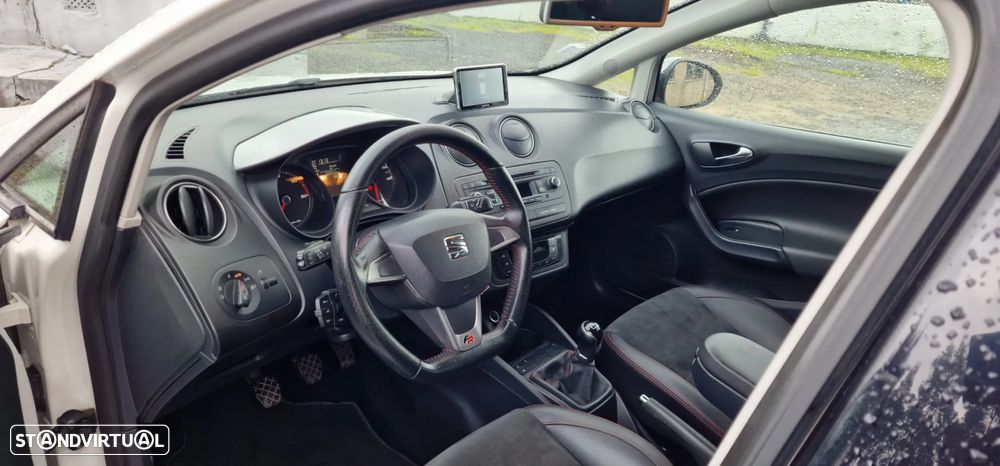 SEAT Ibiza 1.6 TDI CR FR - 26