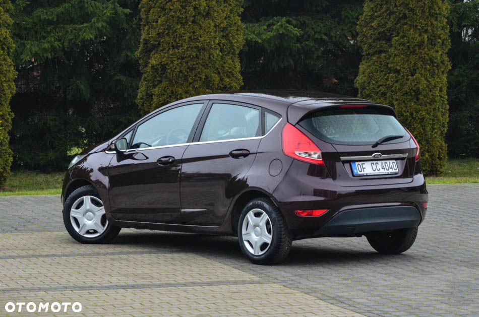 Ford Fiesta 1.25 Champions Edition - 18
