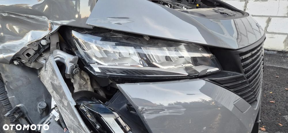 Peugeot 308 1.2 PureTech Allure S&S EAT8 - 32