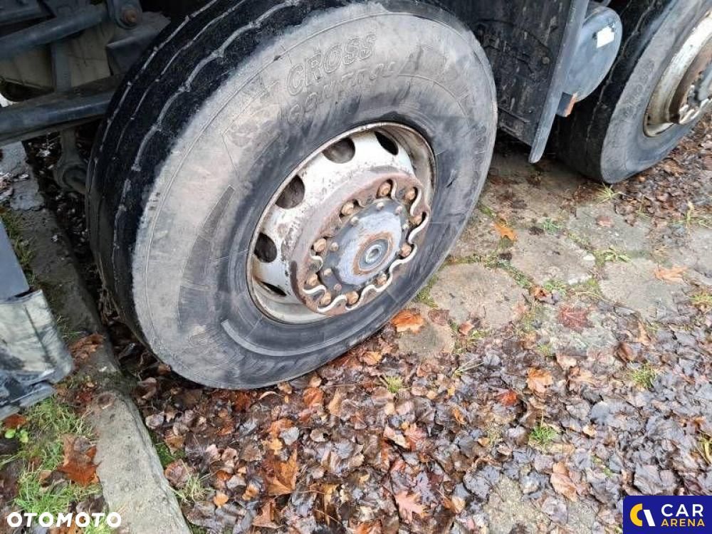 Mercedes-Benz Arocs - 37