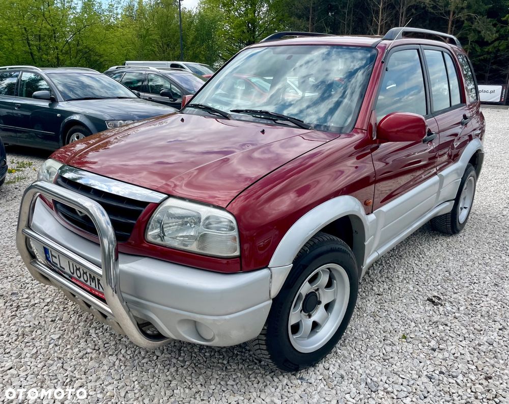 Suzuki Grand Vitara 2.0 Limited - 10