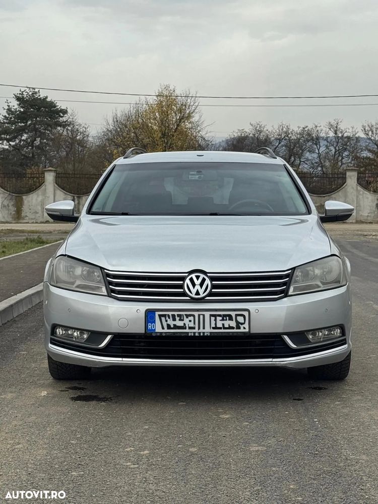 Volkswagen Passat Variant 2.0 TDI Blue TDI DSG Comfortline - 1