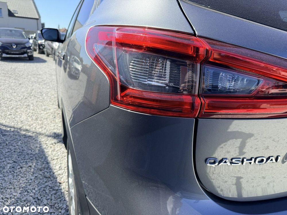 Nissan Qashqai 1.7 dCi Tekna - 9
