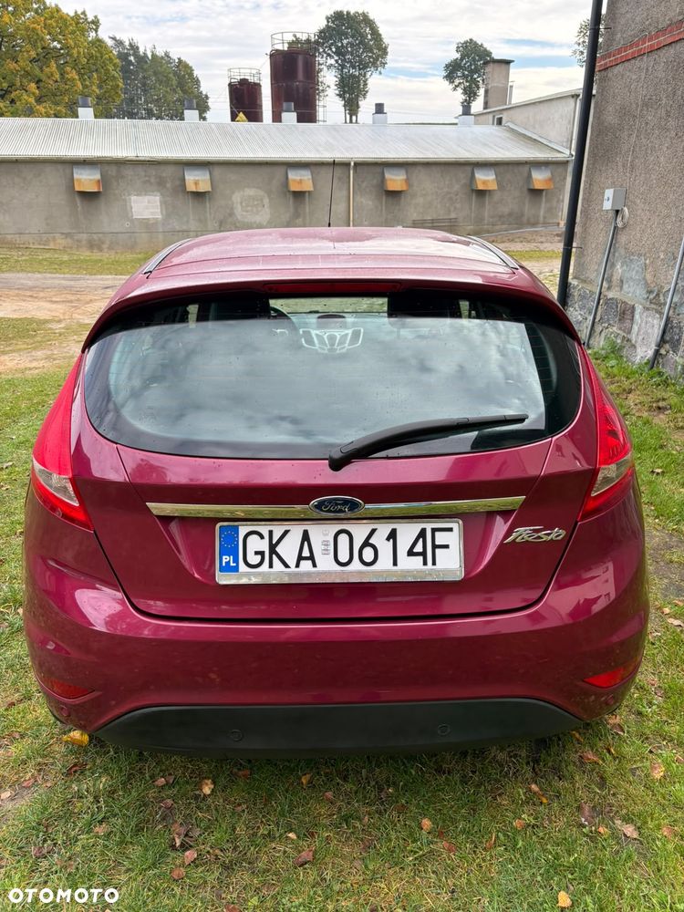 Ford Fiesta 1.4 Trend - 17