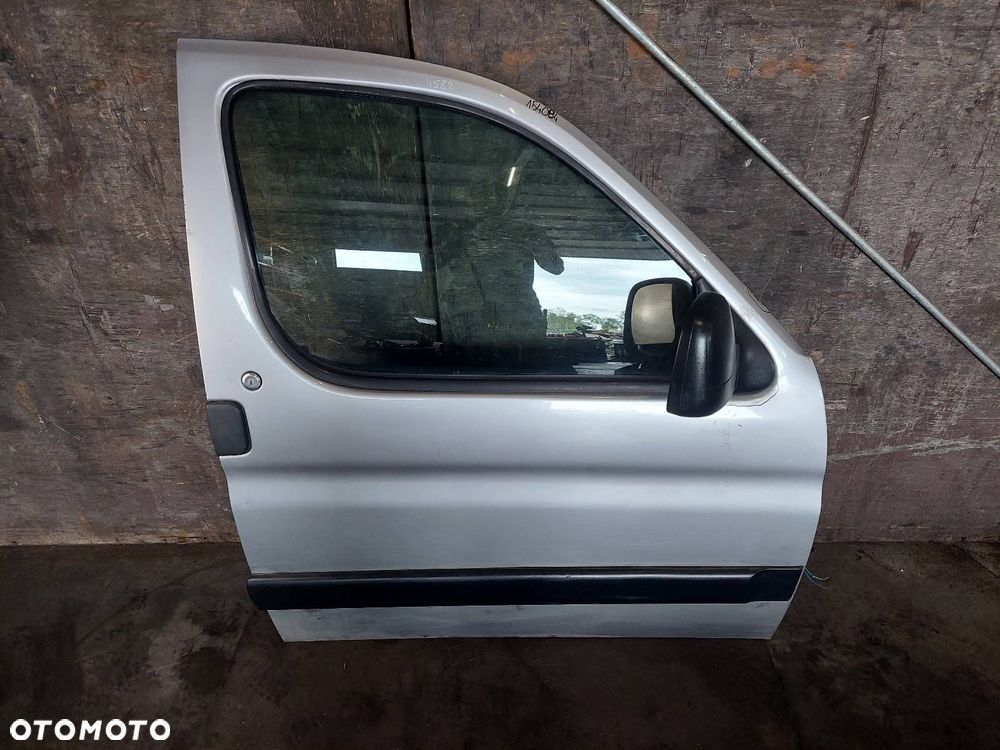 DRZWI KOMPLETNE PRAWY PRZÓD PEUGEOT PARTNER I BERLINGO I EYCC - 1