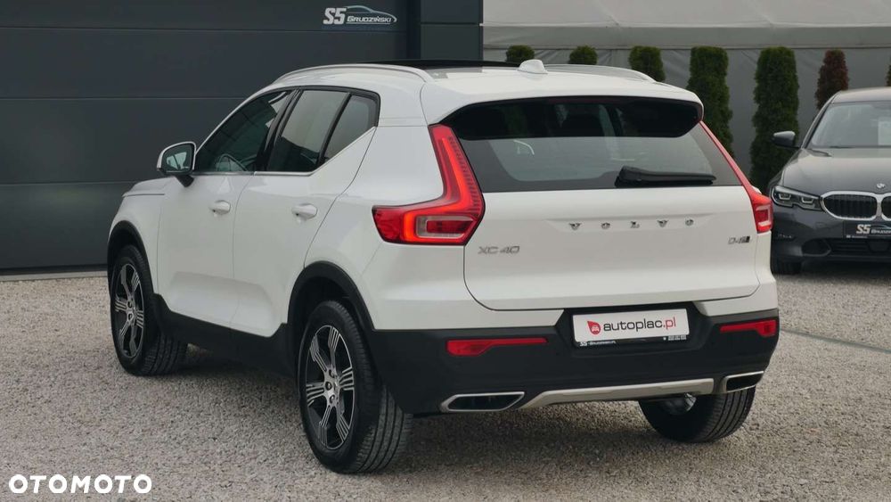 Volvo XC 40 - 5