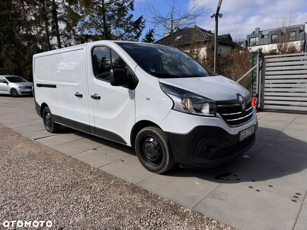 Renault TRAFIC - 1