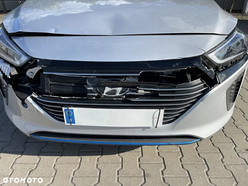 Hyundai IONIQ - 5