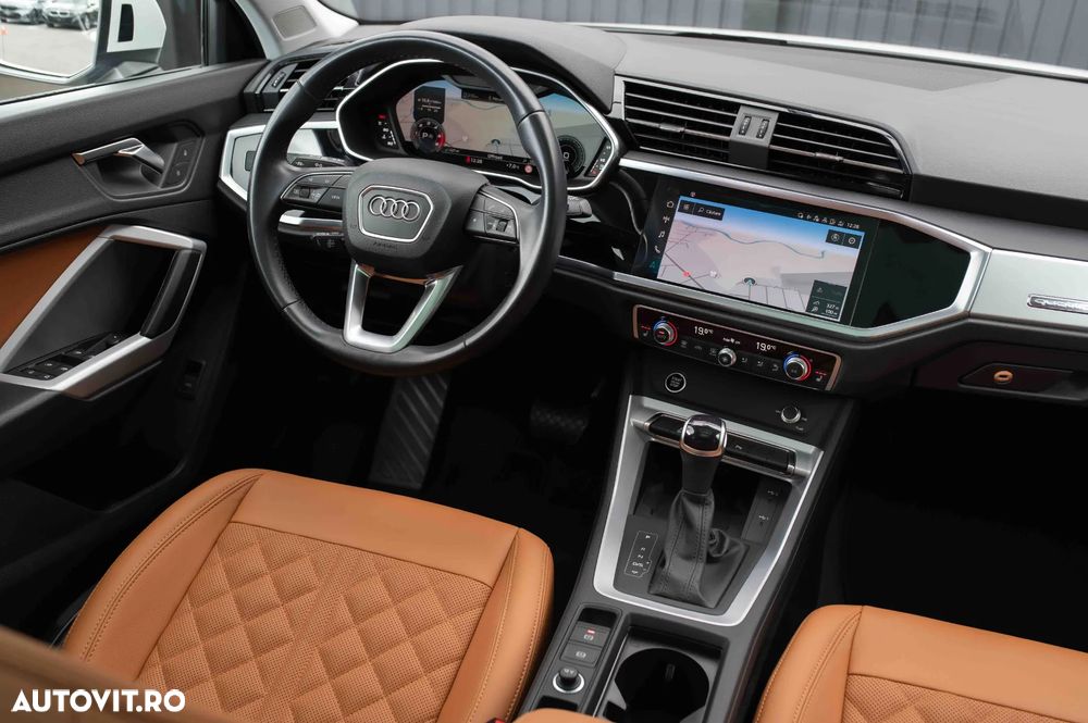 Audi Q3 2.0 35 TDI S tronic quattro Advanced - 8