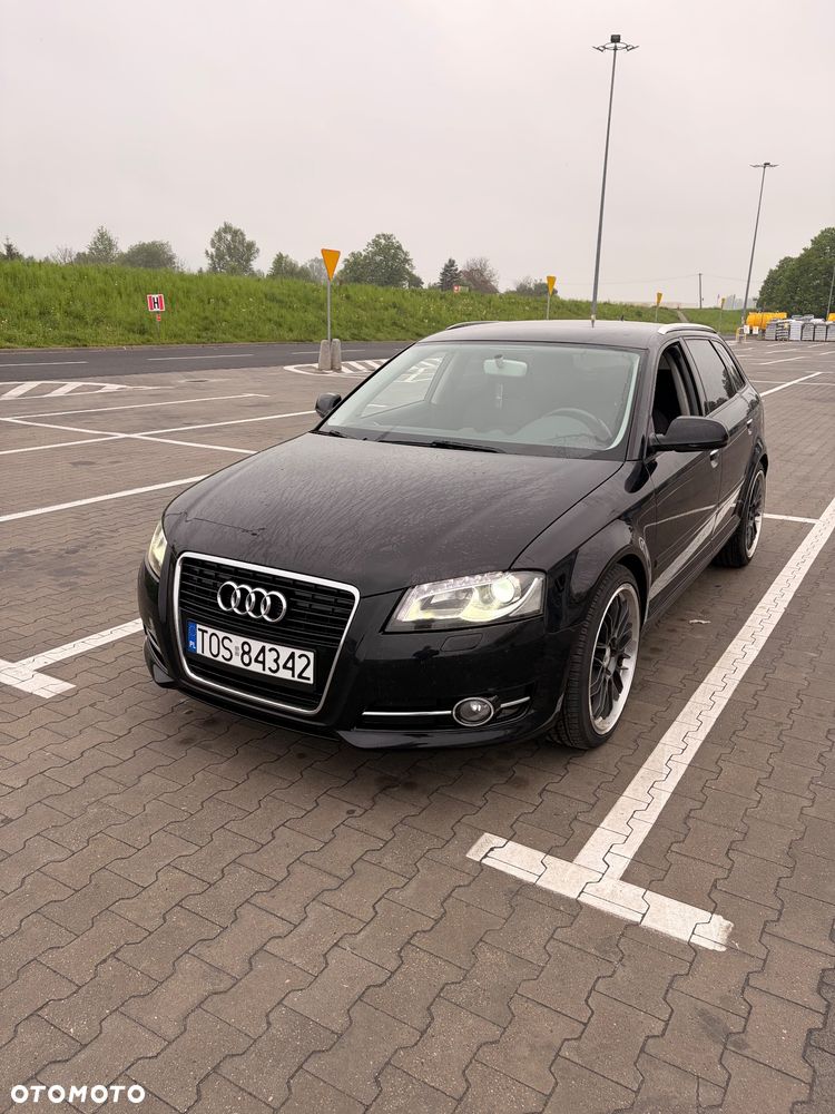 Audi A3 Sportback 2.0 TDI DPF Ambiente - 1