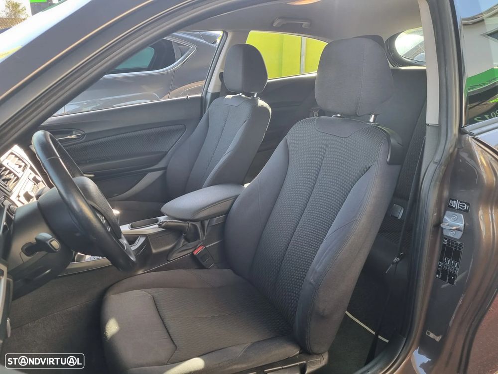 BMW 116 d EfficientDynamics Edition - 22