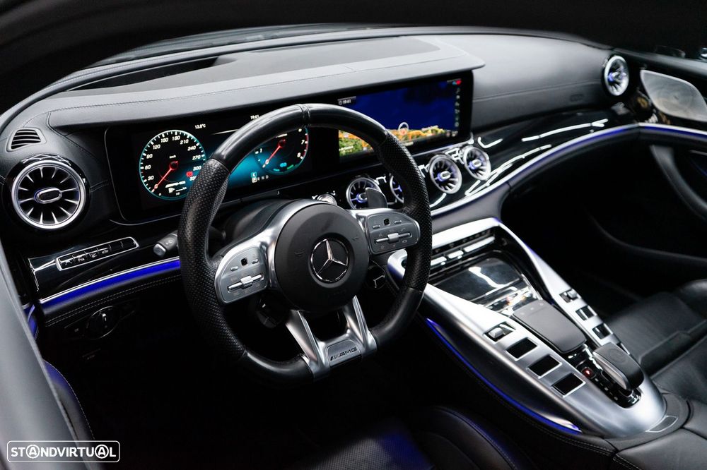 Mercedes-Benz AMG GT 53 4Matic+ - 35