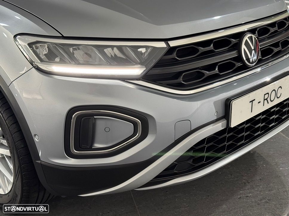 VW T-Roc 1.0 TSI Life - 14