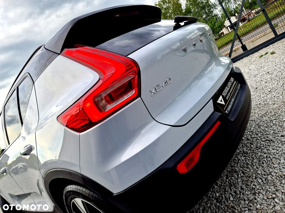 Volvo XC 40 T4 Recharge DKG Plus Dark - 37