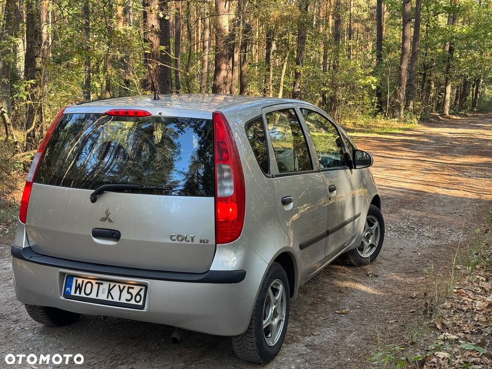 Mitsubishi Colt 1.5 DI-D Invite - 31