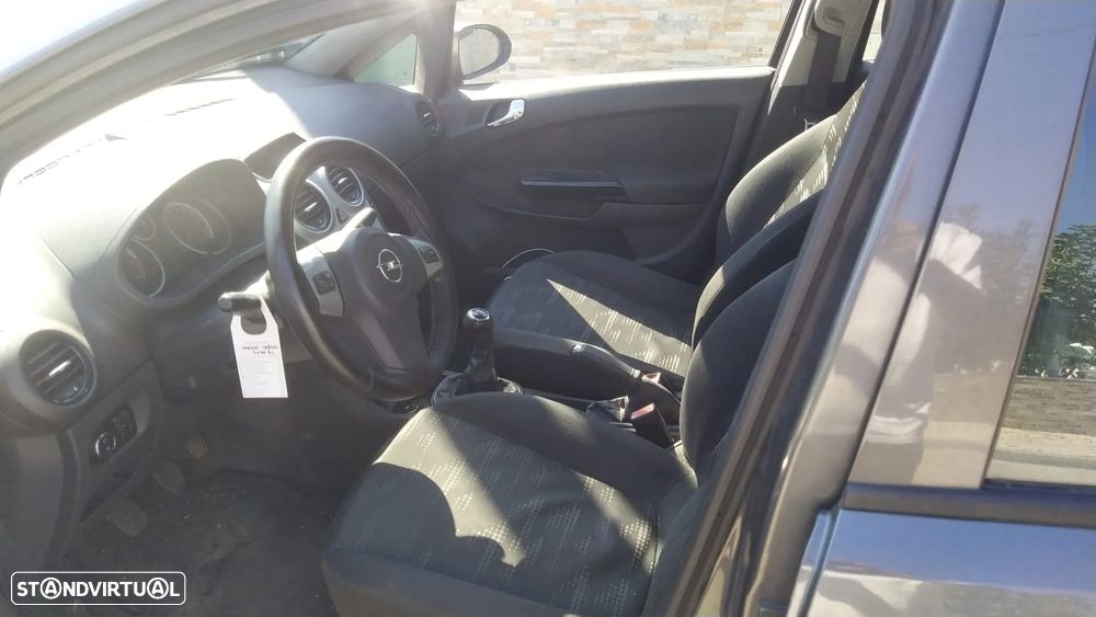 Opel Corsa 1.3 CDTi Enjoy EcoFLEX - 10