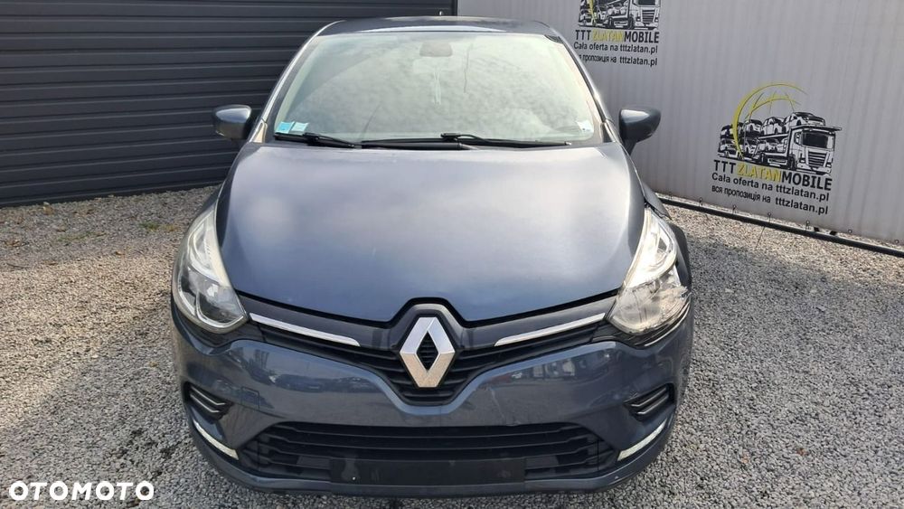 Renault Clio - 2