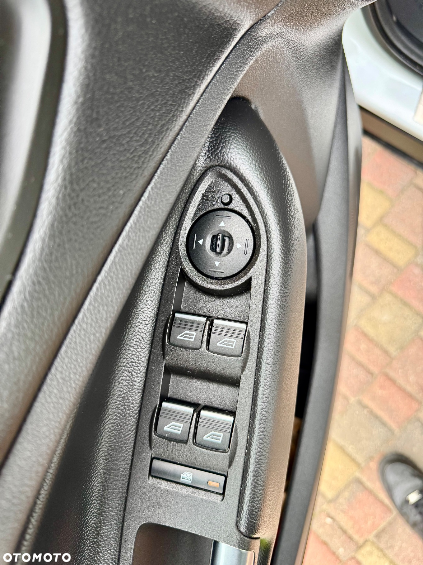 Ford Kuga 1.5 EcoBoost 2x4 Individual - 15