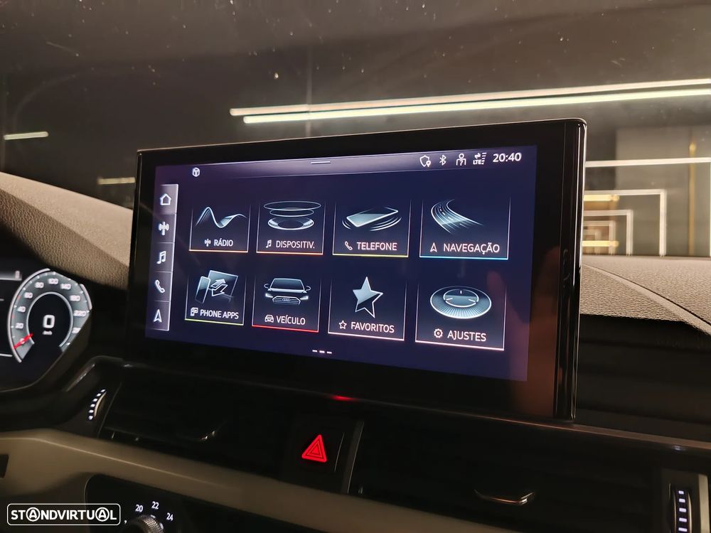 Audi A4 Avant 40 TDI Sport S tronic - 25