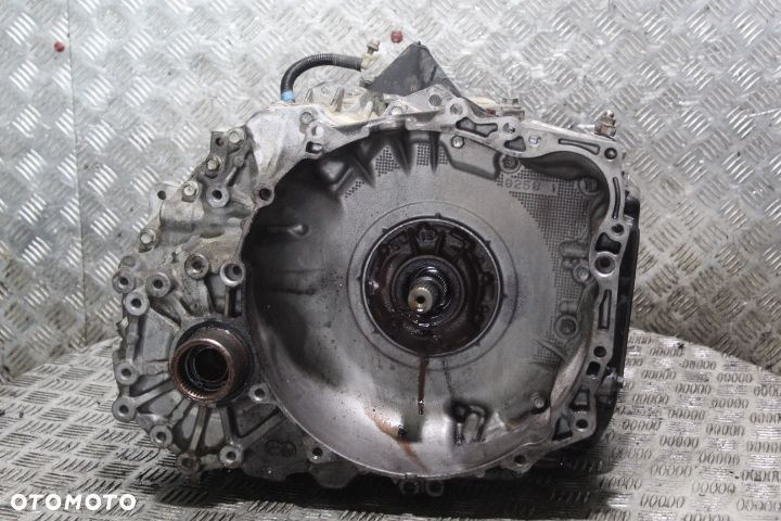 SKRZYNIA BIEGÓW AUTOMAT 4x4 VOLVO XC70 II 2.4D5 - 1