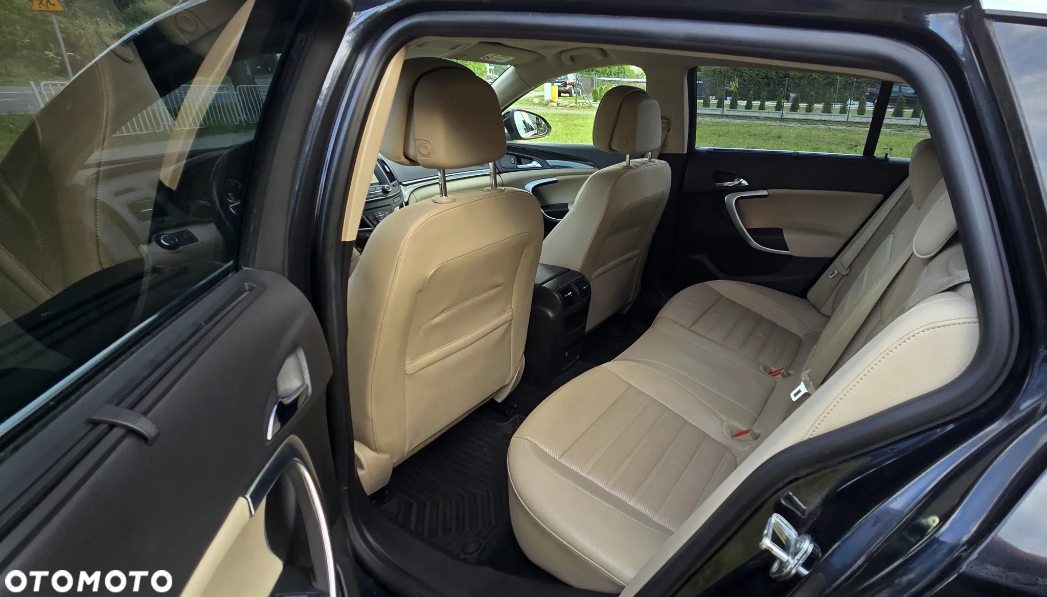 Opel Insignia 2.0 CDTI Sports Tourer - 17
