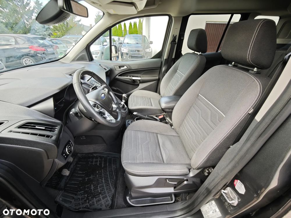 Ford Transit Connect - 29