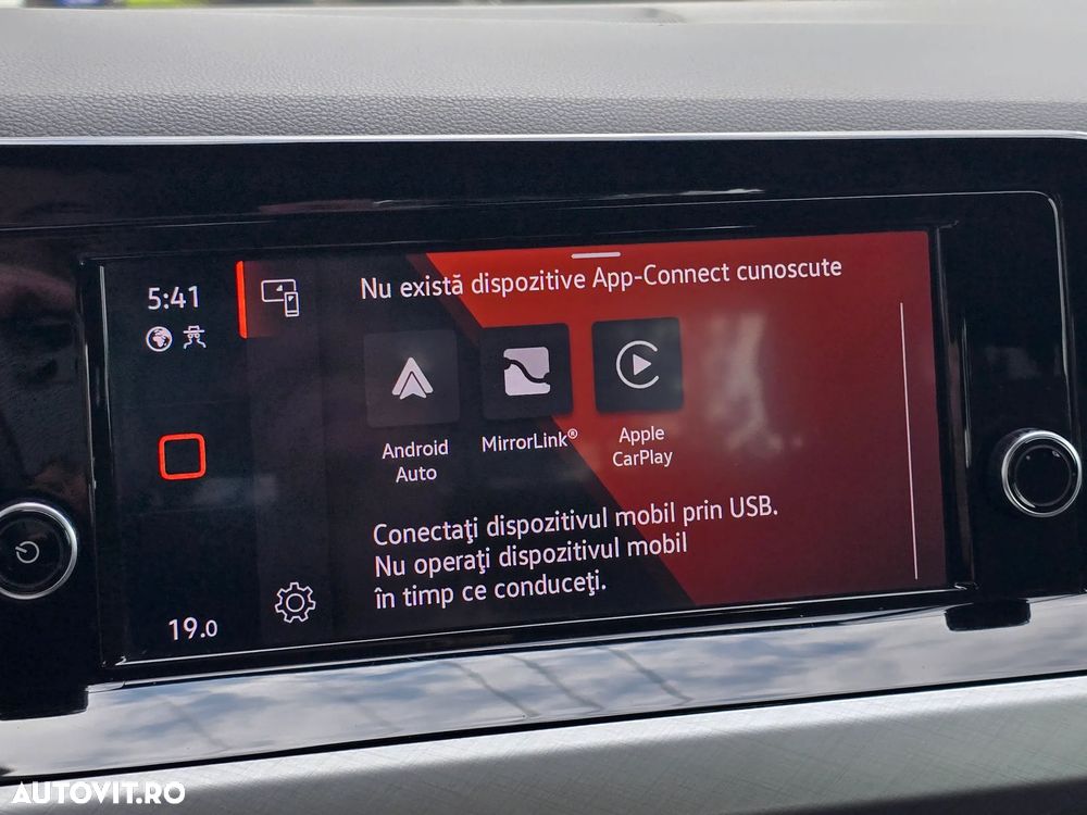 Volkswagen Golf - 30