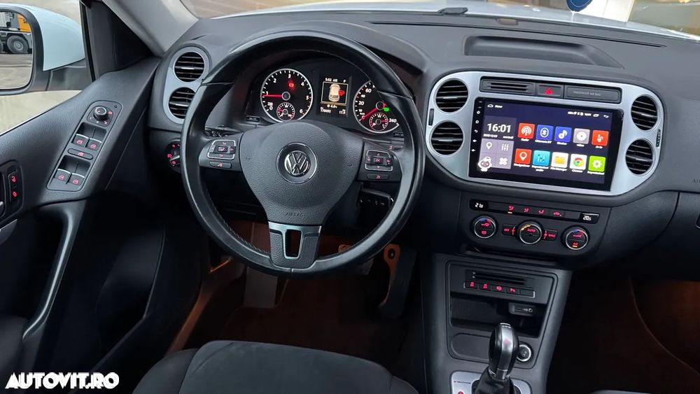 Volkswagen Tiguan 2.0 TDI SCR 4MOTION BlueMotion Technology DSG Sport & Style - 7