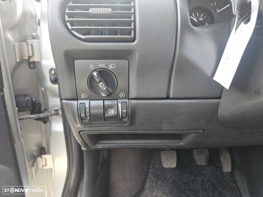 Opel Combo Tour 1.3 CDTi - 32