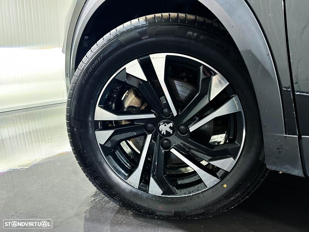 Peugeot e-2008 50 kWh GT - 55