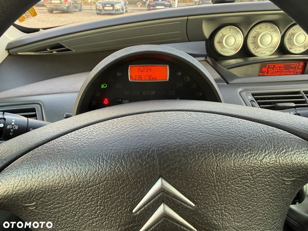Citroën C8 2.0 HDi SX - 4